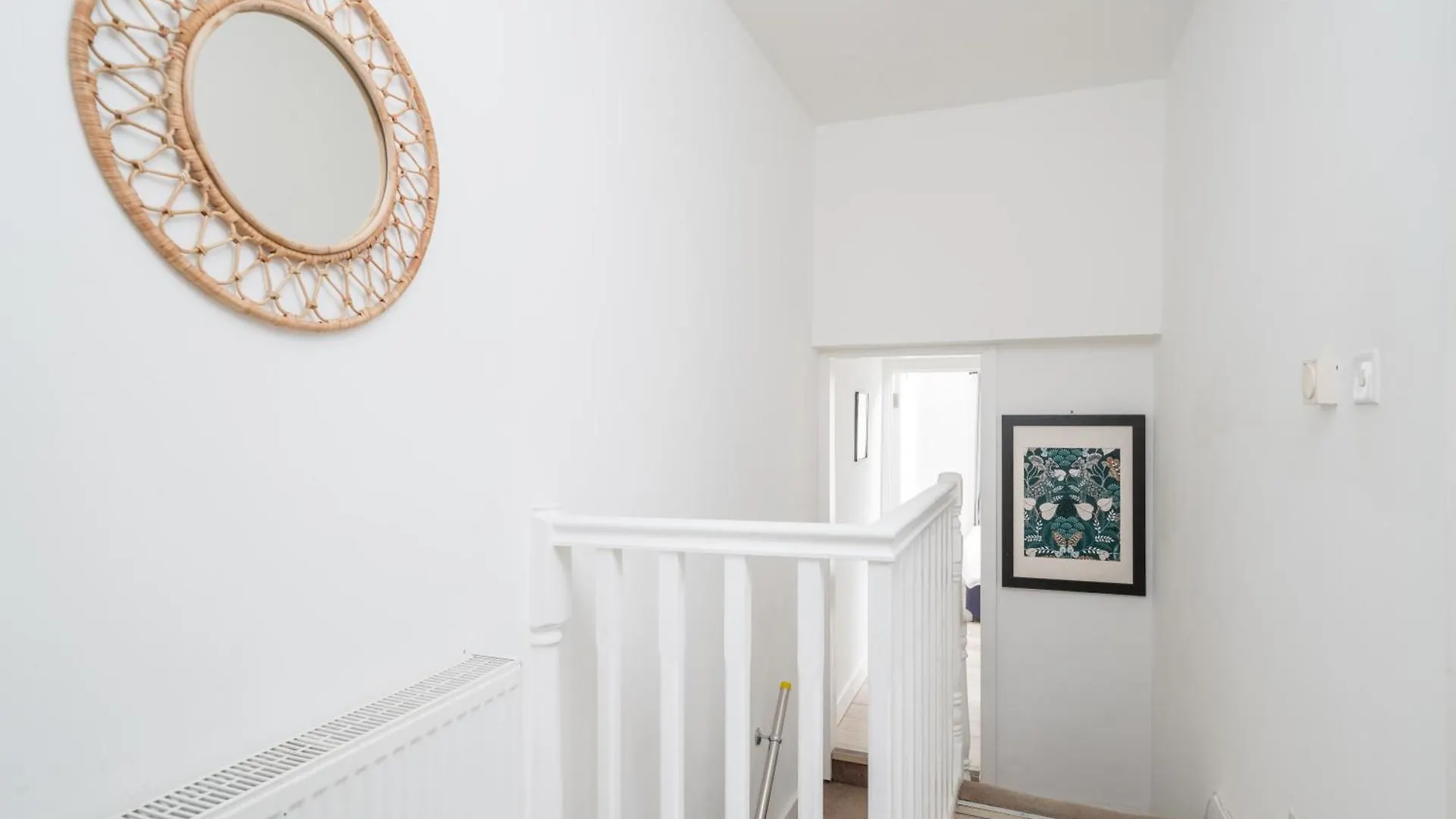 Apartment Canning Town 4 Bed Flat Sleeps 7- For Groups, Families And Contractors- With Free Parking London United Kingdom